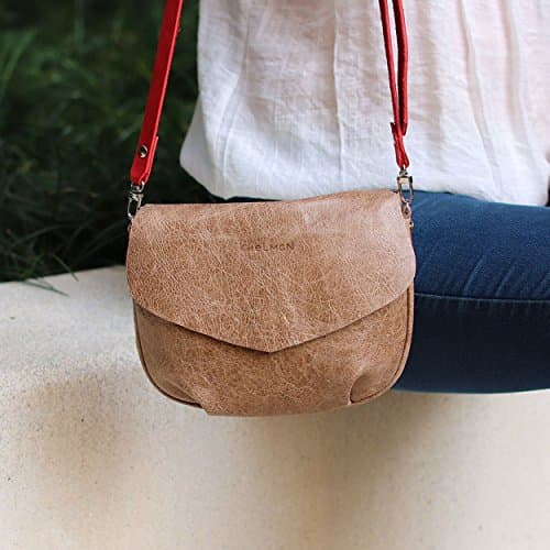 Alice. Dark hazelnut pull-up leather small crossbody purse