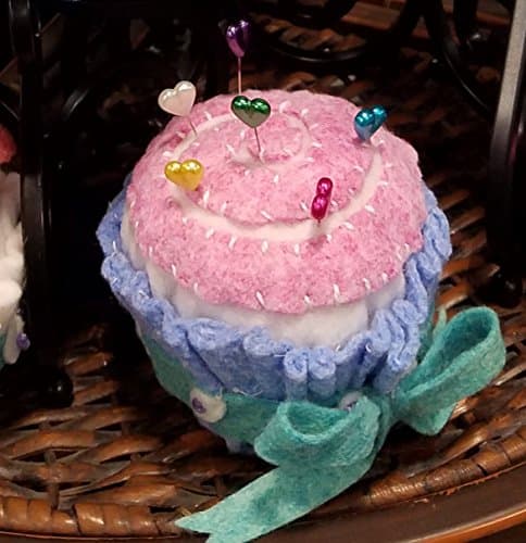 Crawford Designs pattern #234 Le Dolci Cupcakes pincushions pattern(MAKES ALL 3)