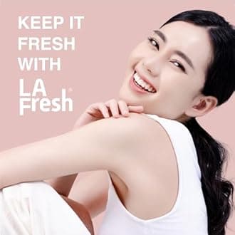 LA Fresh Feminine Wipes with Aloe Vera, Chamomile Extract, Cucumber, and Vitamin E - Pack of 200ct Wipes for Women