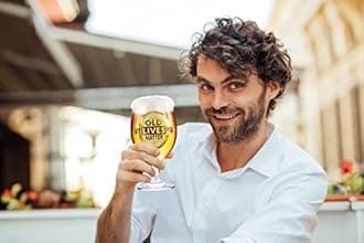 CROWNLY CRYSTAL® Old Lives Matter Retirement Gifts for Men and Women Beer Glass Birthday Uncle Grandpa Dads Older Women 60th Grandma