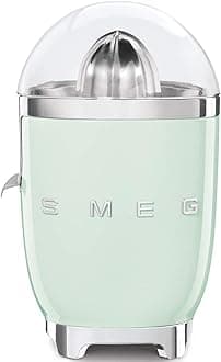 SmegCJF01PGUK Retro 50's Style Citrus Juicer with Lid, Stainless Steel Reamer and Strainer, Anti-Drip Spout, Pastel Green