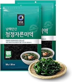 Dried Seaweed Miyeok | Premium Korean Baby Wakame Cut Flakes for Miyeokguk Soup, Miso Soup | Clean South Sea (Namhae) Harvest | 20 Servings | Expands 10x When Soaked | Resealable Bag | Product of Korea [50g, Pack of 2] [100g Total] - O’food
