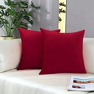 mixeoo Comfy Christmas Red Throw Pillow Covers Decorative Square Solid Thick Velvet Super Soft Cushion Cases Home Decor for Sofa Couch Living Room Chair, Set of 2, 20 x 20 Inch
