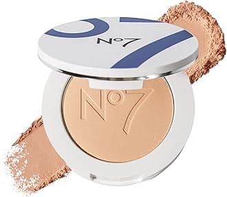No7 Lift & Luminate Triple Action Powder - Medium - Pressed Makeup Setting Powder for Face - Compact Setting Powder Reduces the Appearance of Fine Lines & Enhances Glow (10g)