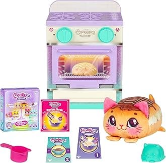 COOKEEZ MAKERY Lil' Bakez Oven, Mix The Dough And Make A Scented Surprise Pet In The Form Of A Deliciously Scented Plush Toy, 6 Different Scented Plush Friends To Make, Bake And Collect