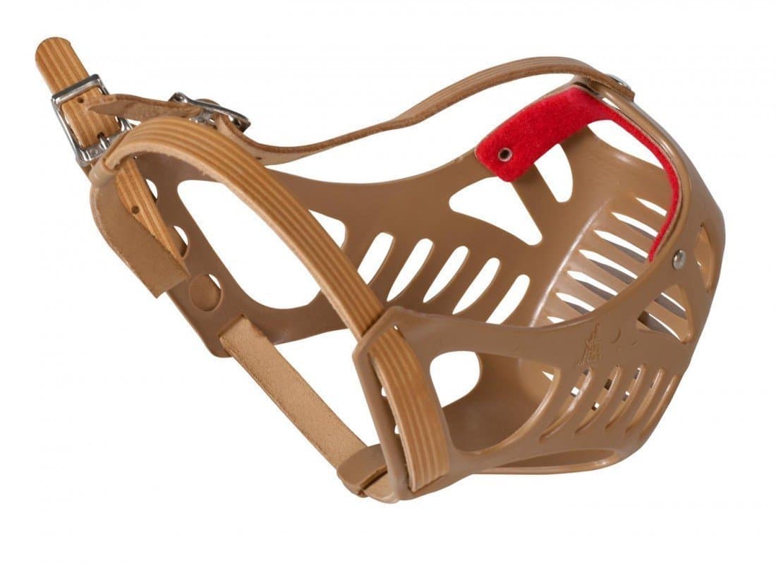 Buster Plastic Dog Muzzle Boxer, Size 4